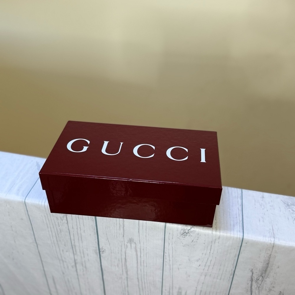 Gucci Authentic Burgundy shoe Box